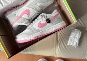 Dunk Low - Grey Almost White & Pink