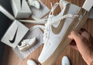 Nike Air Force 1 - Mocha Classic
