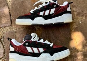 Adi2000 - Bordeaux Black