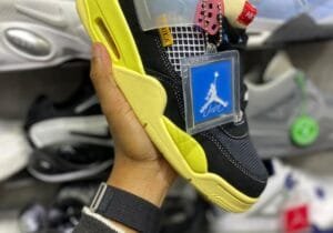Air Jordan Retro 4 - Coal&Gold