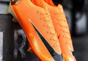 Nike Air Zoom Mercurial Vapor 16